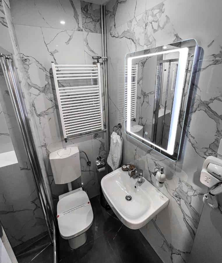 Hotel לקטסי מראה חיצוני תמונה