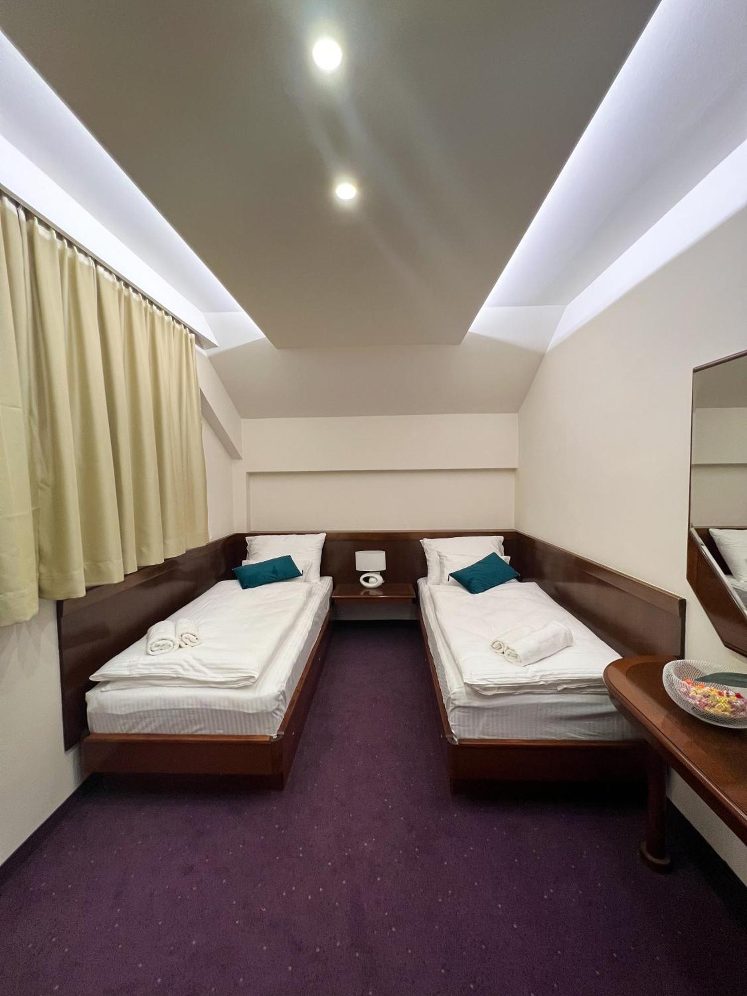 Hotel לקטסי מראה חיצוני תמונה